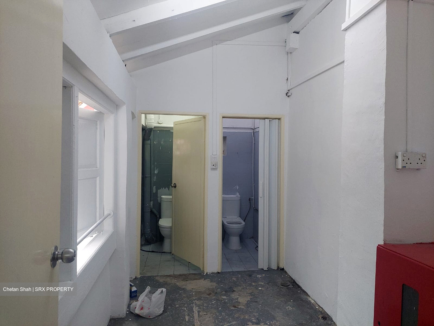 LINER (D22), Factory #492561311